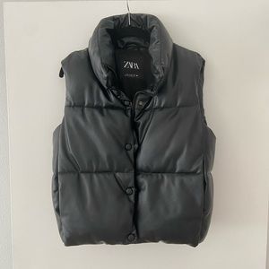 Zara vest